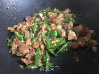 青椒炒牛筋的做法步骤：11