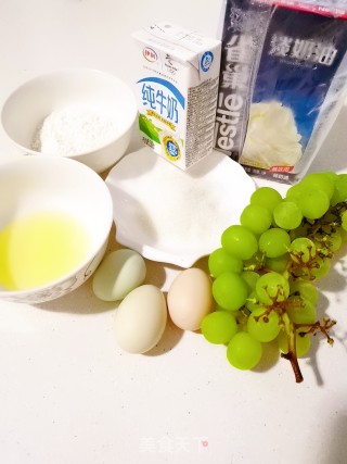 葡萄抱抱卷的做法步骤：1
