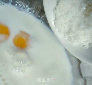 简单易学的鸡蛋布丁，大人小孩都喜欢的做法步骤：2