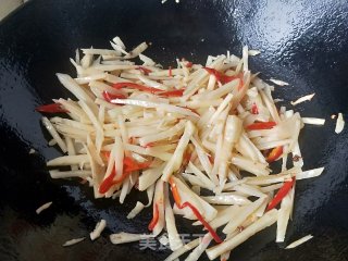 辣炒藕丝的做法步骤：4