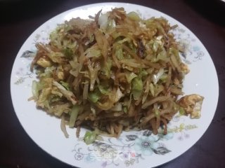 洋白菜素炒饼的做法步骤：9