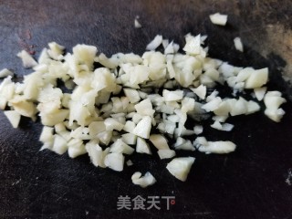叉烧炒苦瓜的做法步骤：5