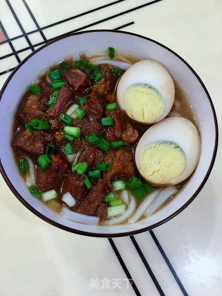 牛腩卤蛋粿条汤的做法步骤：16