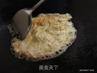 西红柿炒鸡蛋的做法步骤：3