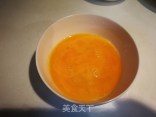 金针菇榨菜蛋花汤的做法步骤：4