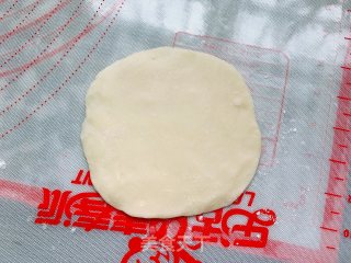 烫面糖饼的做法步骤：6