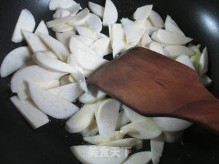 扇贝肉炒茭白的做法步骤：4