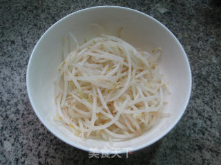 青瓜拌绿豆芽的做法步骤：5
