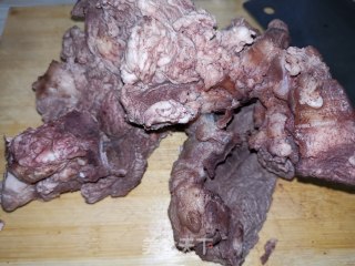 萝卜牛肉汤的做法步骤：1