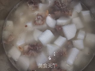 萝卜牛肉汤的做法步骤：5