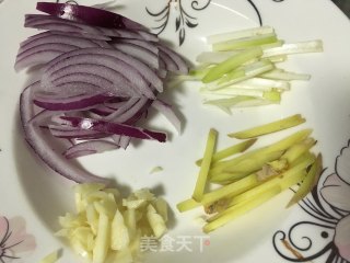 橄榄菜焗杏鲍菇的做法步骤：1