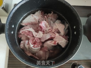 鲜美竹荪鸡汤的做法步骤：3