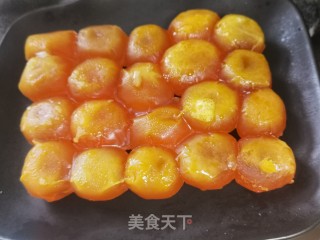 莲蓉蛋黄月饼的做法步骤：3