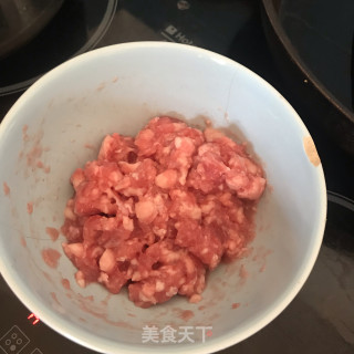 青椒豇豆炒肉沫的做法步骤：2
