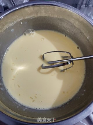芒果班戟千层蛋糕的做法步骤：2