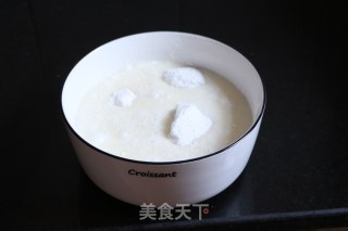 红豆沙冰皮月饼的做法步骤：4