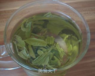 龙井虾仁的做法步骤：1