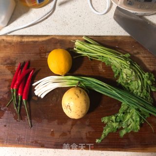 凉拌柠檬百香果鸡爪的做法步骤：4