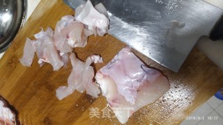 鱼片炒黄瓜的做法步骤：2