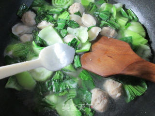 肉丸子青菜迷迷饺的做法步骤：6