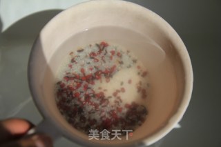 松下IH电磁加热电饭煲-黑米红豆粥的做法步骤：2