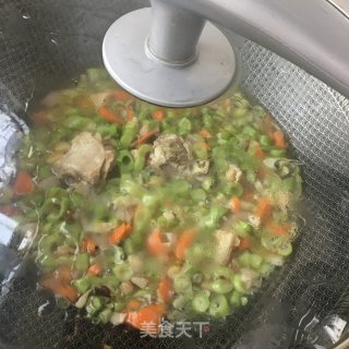 排骨炖豆角杂蔬的做法步骤：16