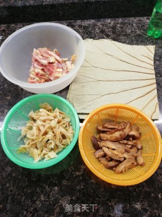 荷香糯米鸡的做法步骤：1