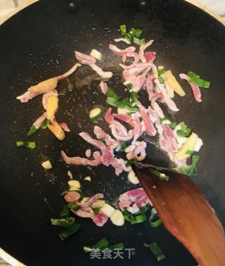 花菜肉丝的做法步骤：5