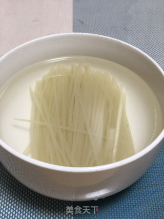 牛肉粉的做法步骤：1