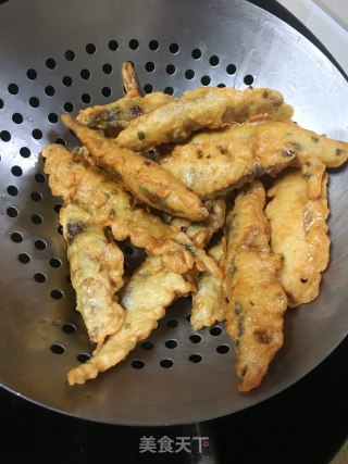 油炸多春鱼的做法步骤：7