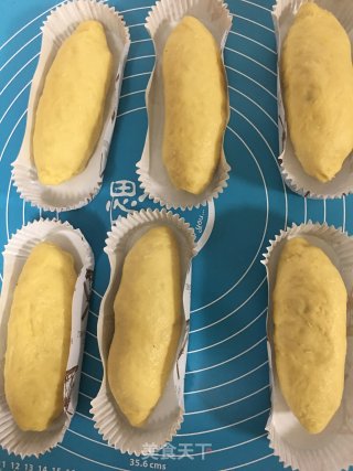 肉松芝士面包的做法步骤：4