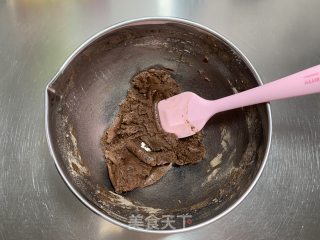 巧克力淋面蛋糕的做法步骤：5