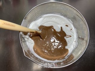 巧克力淋面蛋糕的做法步骤：11