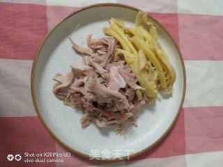 松茸炒鸡丝的做法步骤：5
