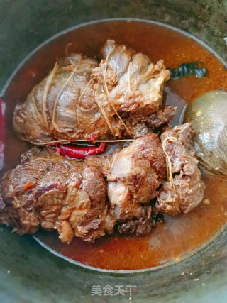 扎线酱牛肉的做法步骤：7