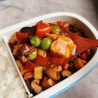 黑椒菌菇鸡肉饭的做法步骤：10