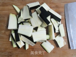 茄子焖豆腐的做法步骤：2
