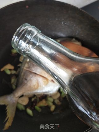 红烧鲳鱼的做法步骤：10