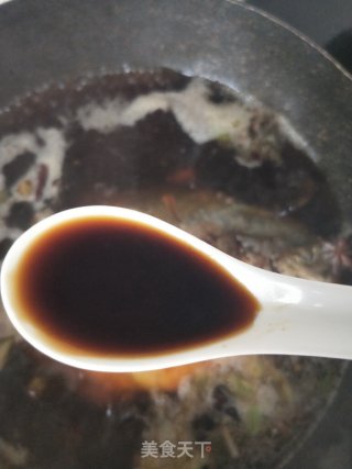 红烧鲳鱼的做法步骤：14