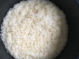 肉松茶馓蒸饭的做法步骤：1
