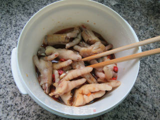 酸辣鸡爪的做法步骤：13
