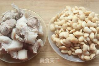 #家常下饭菜#白扁豆烧肉的做法步骤：1