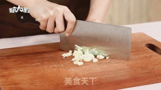 金黄酸汤肥牛的做法步骤：3