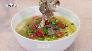 金黄酸汤肥牛的做法步骤：23