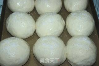 中种椰香小餐包的做法步骤：9