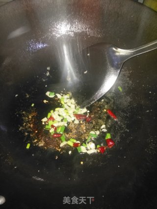 芹菜炒肉丝的做法步骤：7