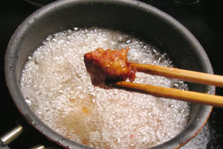 避风塘式蒜香排骨--家常下饭菜的做法步骤：4