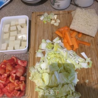 蔬菜米面汤套餐的做法步骤：1