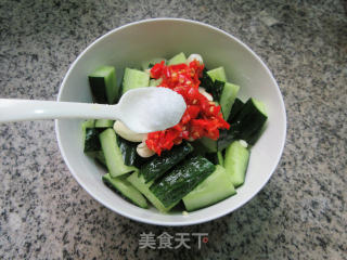酸辣青瓜的做法步骤：5