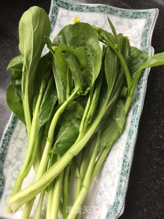 白灼菜心的做法步骤：2